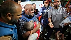 Hava saldırısında ailesini kaybeden Gazzeli gazeteci: Çocukların günahı ne?