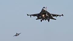 ABD F-16 savaş uçağı (Arşiv)