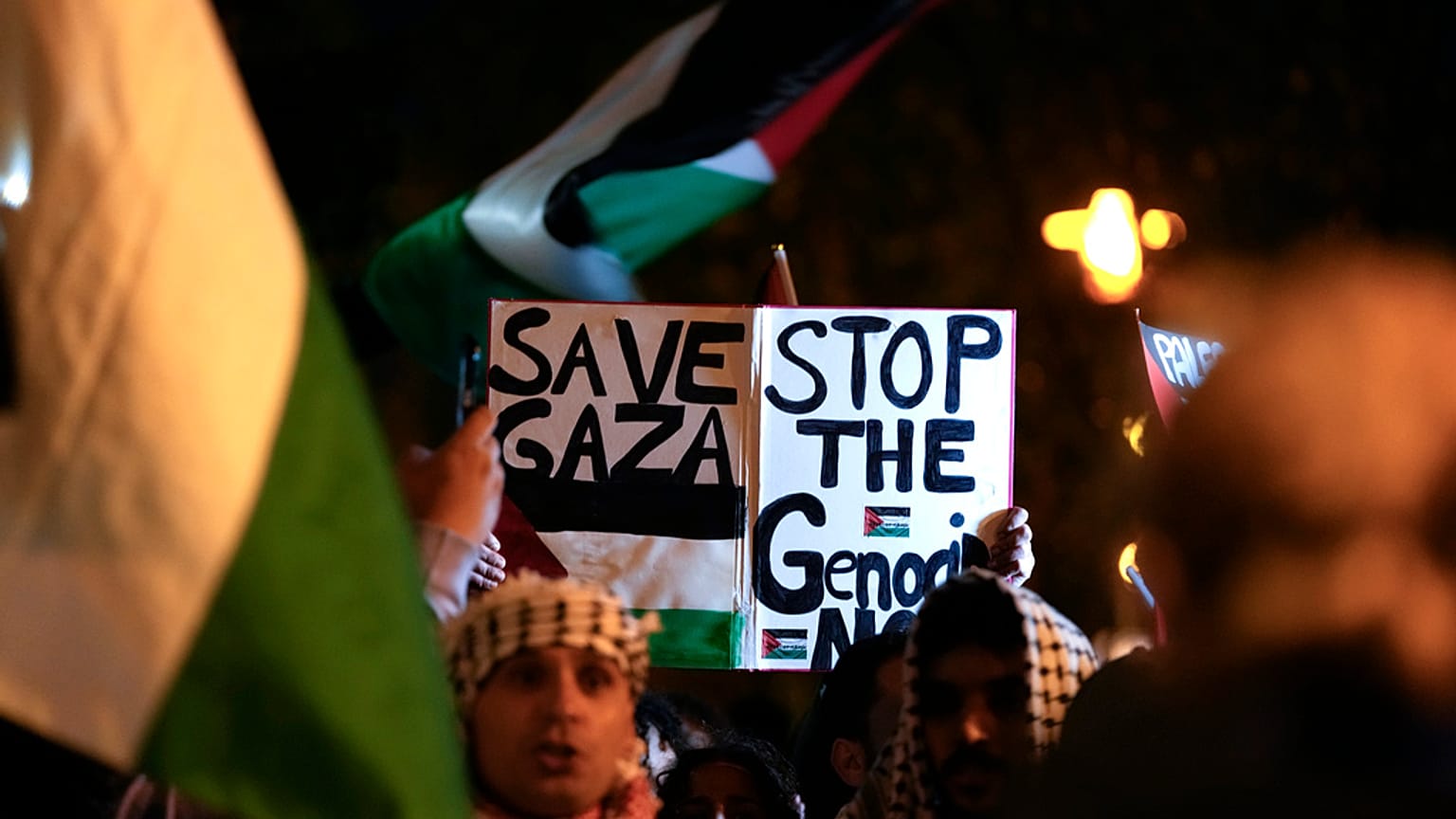 مظاهرة للتضامن مع الفلسطينيين