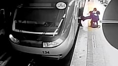 Aufnahme einer Überwachungskamera in der Teheraner U-Bahn