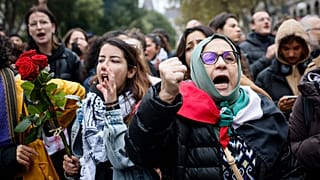 Manifestação pró-palestinianos em Paris, apesar da proibição
