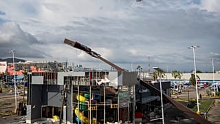 Dieses Lokal einer Imbisskette ist aufgrund der Sturmschäden vorerst nicht mehr zu nutzen