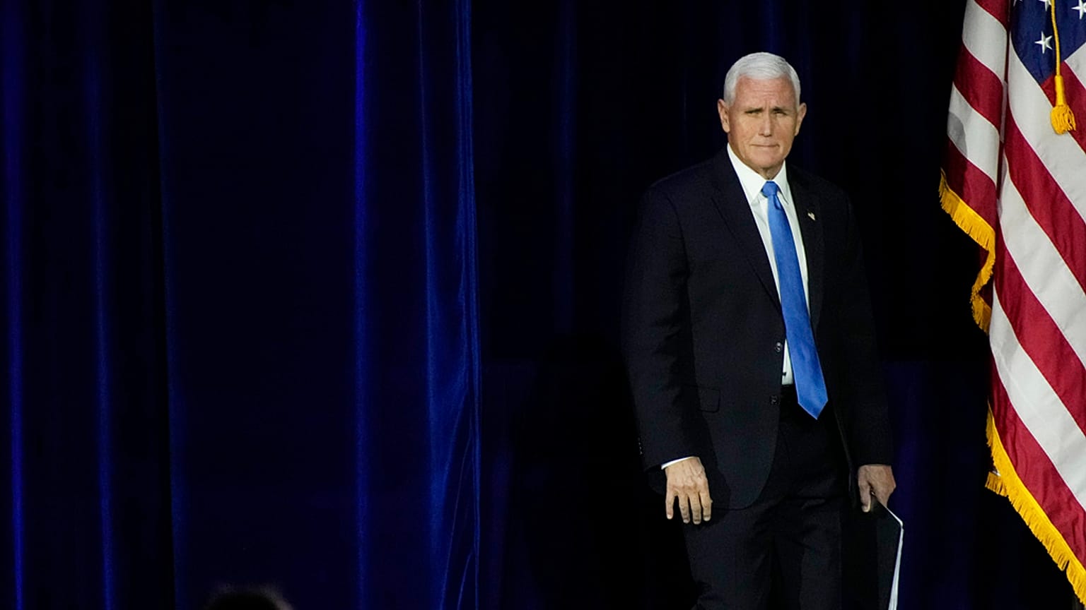 Mike Pence Las Vegasban 2023. október 28-án