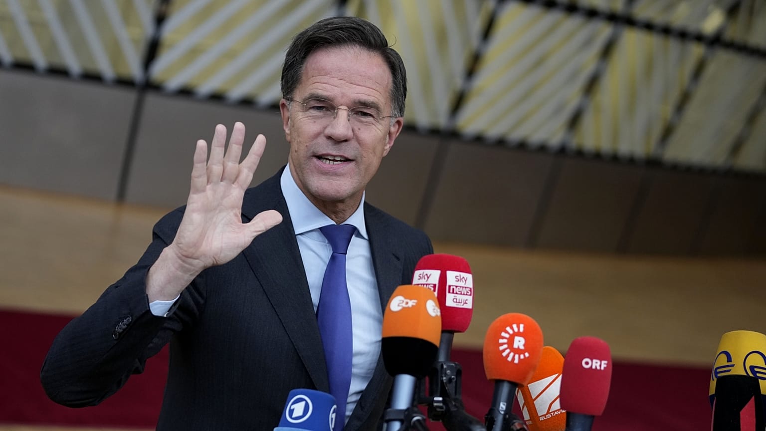 Mark Rutte ügyvezető holland kormányfő a brüsszeli EU-csúcson