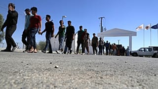 Πρόσφυγες και μετανάστες σε κέντρο φιλοξενίας «Πουρνάρα» στην Κοκκινοτριμιθιά της Κύπρου