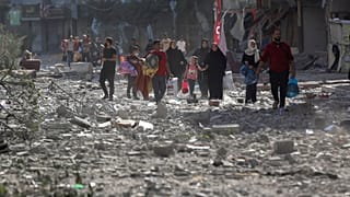 فلسطینی‌های آواره در شهر غزه به تاریخ ۳۰ اکتبر ۲۰۲۳