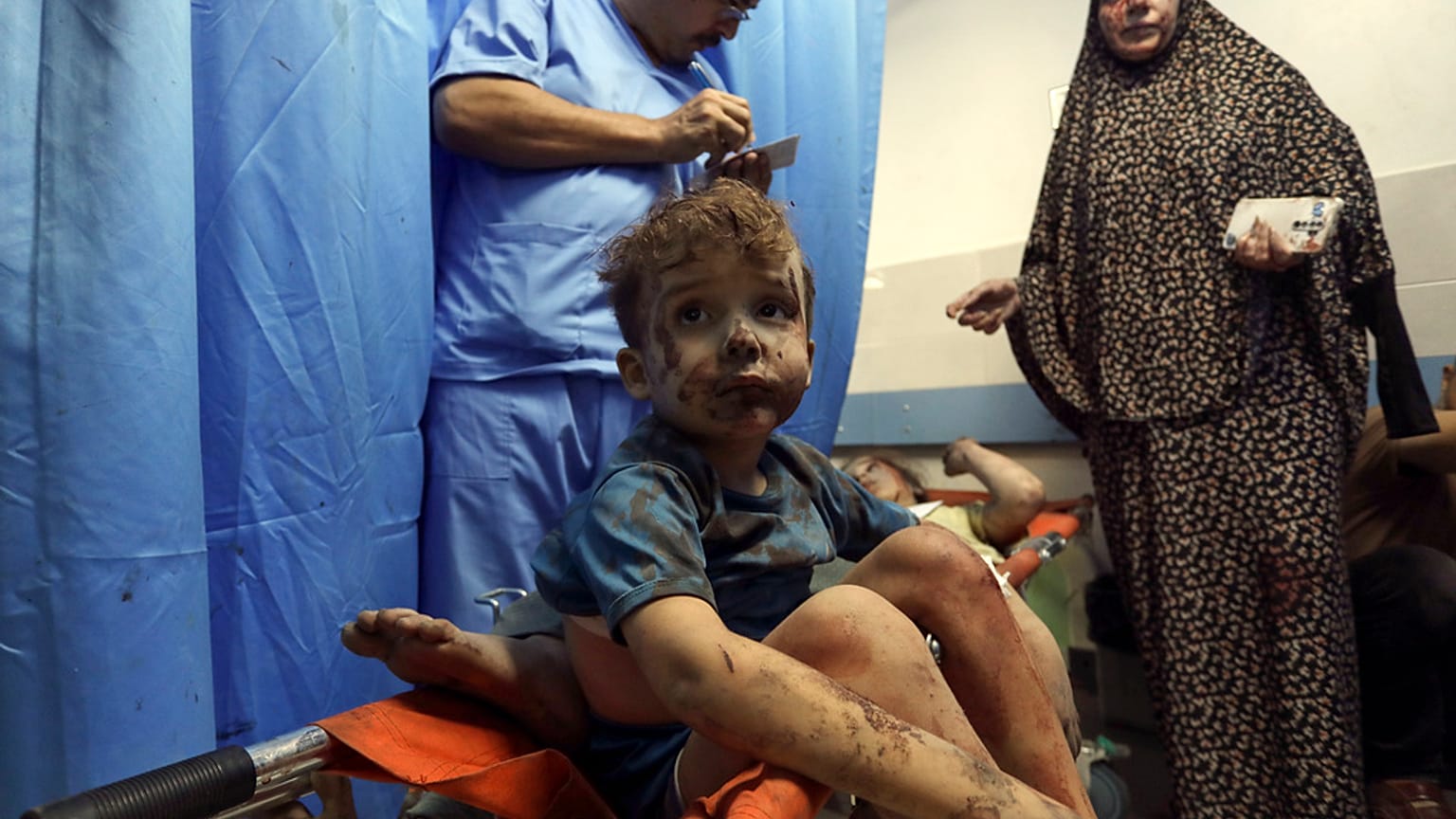 Palestinos heridos en un hospital de Gaza