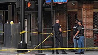 الشرطة بموقع الحادث