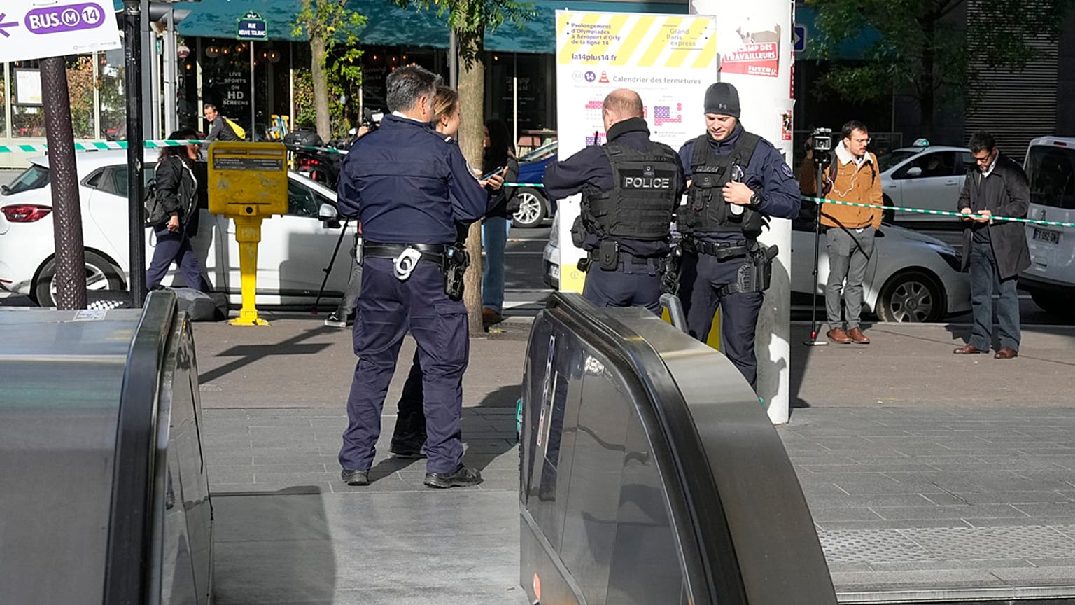 Polis 30'lu yaşlardaki kadını yaralayan adamın kaçtığını ve aramaların devam ettiğini açıkladı