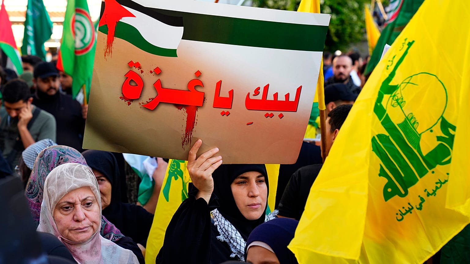 مسيرة تضامنية مع الشعب الفلسطيني في غزة، في الضاحية الجنوبية لبيروت، لبنان، الجمعة 20 أكتوبر 2023