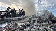 Nach einem israelischen Luftangriff im Flüchtlingslager Jabalia im Norden des Gazastreifens.