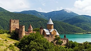 Los titulares de pasaportes de la UE pueden visitar Georgia durante un máximo de un año.