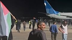 مشاهد من اقتحام مطار داغستان