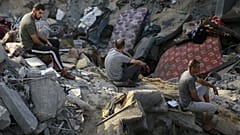 آثار القصف الإسرائيلي على مخيم جباليا 