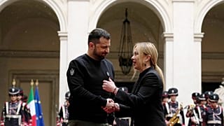 İtalya Başbakanı Giorgia Meloni Mayıs ayında Roma'da Ukrayna Devlet Başkanı Volodymyr Zelenskyy ile bir araya geldi