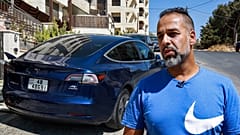شادي الزعتري وسيارته الكهربائية