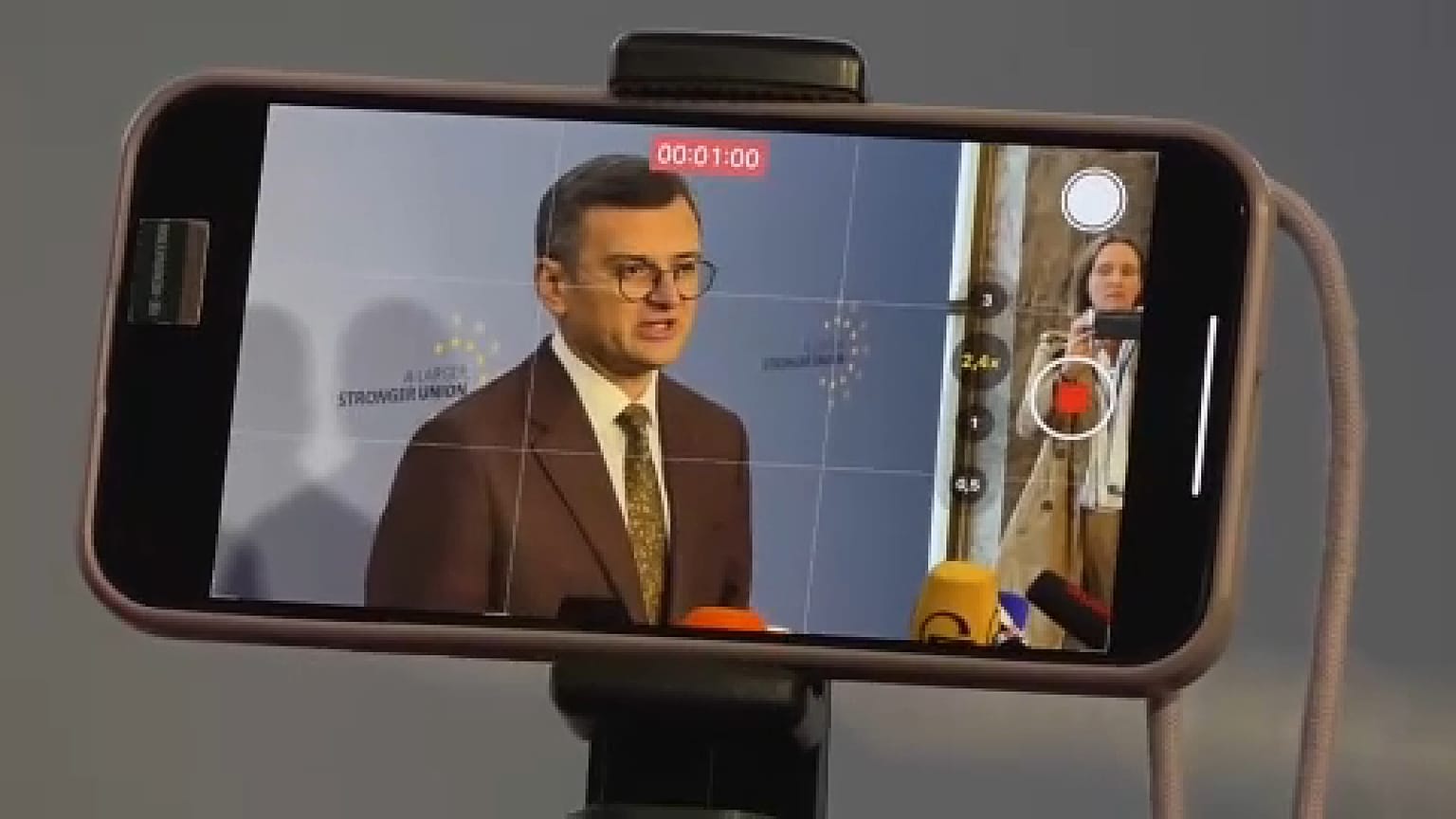 Dmytro Kuleba è ottimista. 