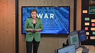 Sasha Vakulina muertra el mapa de Ucrania
