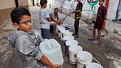Im Gazastreifen fehlt es an Wasser, Nahrungsmitteln, Treibstoff und an medizinischer Versorgung.