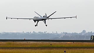 Tek seferde havada 20 saatten fazla kalma yetenekleri nedeniyle Reaper dronlar öncelikle gözetleme uçağı olarak kullanılıyor