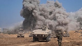 В ответ на нападение боевиков Израиль начал операцию "Железные мечи"
