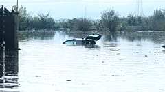 Überschwemmungen setzten ganze Landstriche unter Wasser.