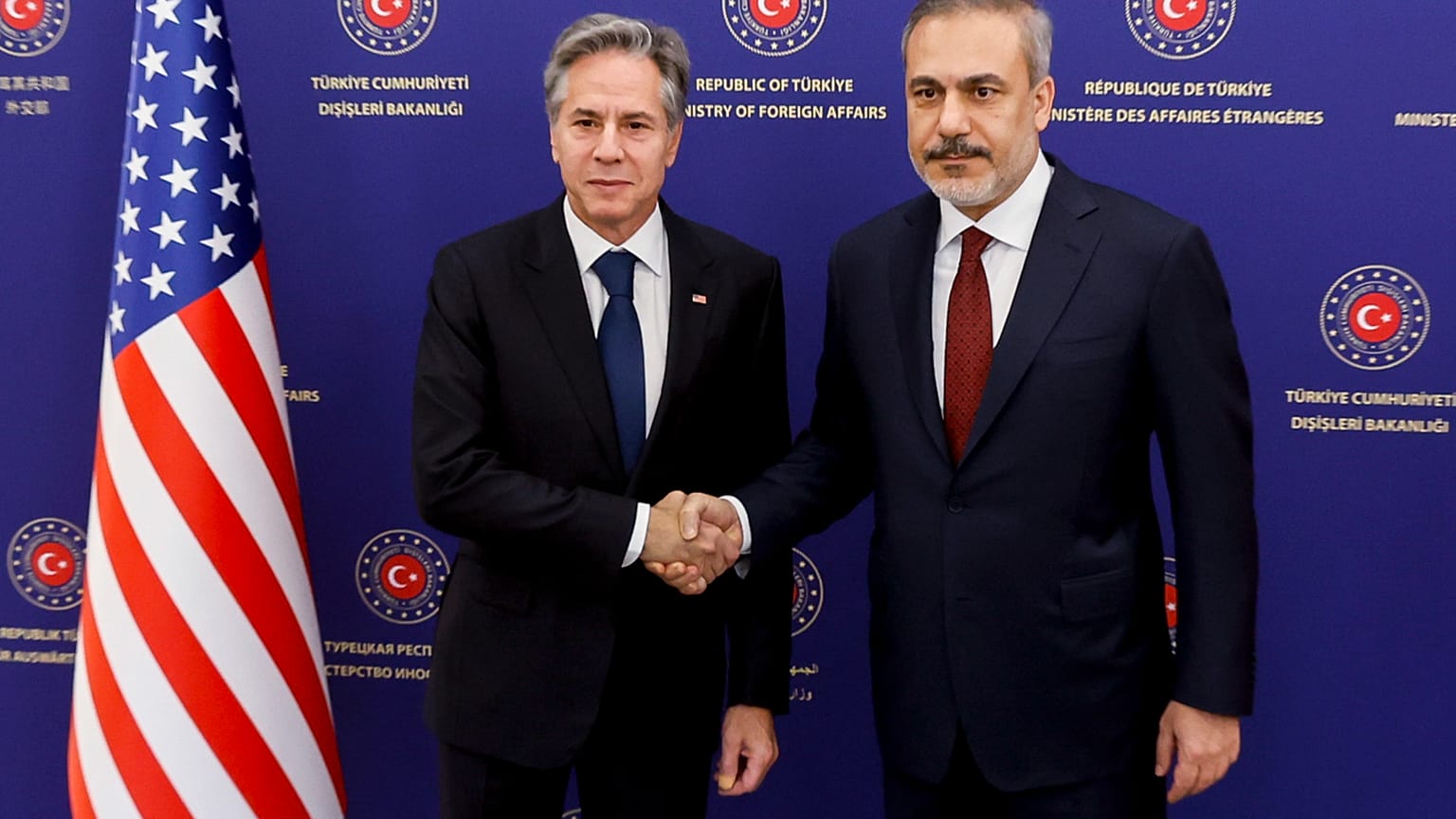 Antony Blinken con su homólogo turco en Ankara. 