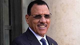 الرئيس النيجري محمد بازوم