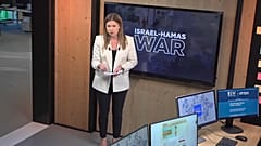 Sasha Vakulina expliquant la situation des forces israéliennes à Gaza. 8/11/2023