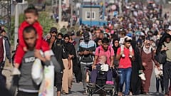 Fuite des Palestiniens de Gaza city vers le Sud de la bande de Gaza, le 8 novembre 2023.