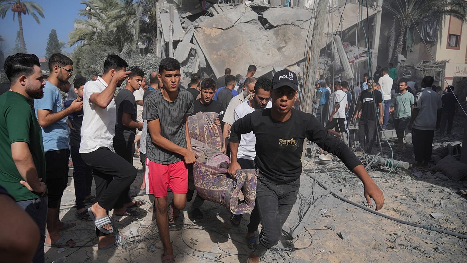 أدت عمليات القصف العنيف إلى نزوح 1,5 مليون شخص داخل القطاع، وفق الأمم المتحدة.