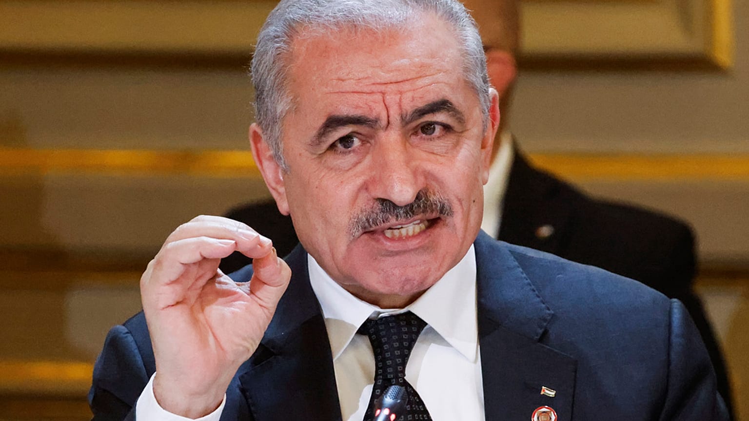 ARCHÍV: Mohamed Staje, a Palesztin Hatóság miniszterelnöke az Elysée-palotában, Párizsban, 2023. november 9-én