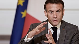 Frankreichs Präsident Emmanuel Macron fordert eine Waffenruhe für Gaza von Israel