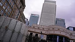 The HSBC headquarters stand in the financial district of Canary Wharf, in London, Monday, March 13, 2023.