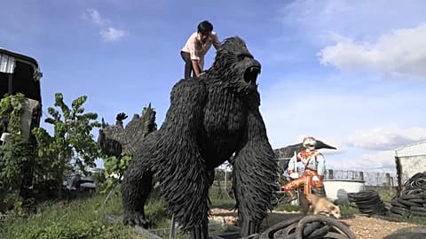 Tithpheap, Cambodian artist 