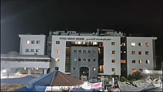 Israels Armee bombardiert Krankenhäuser in Gaza