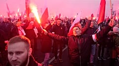 Zehntausende Nationalisten sind durch Warschau marschiert.