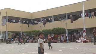 معاناة النازحين في غزة