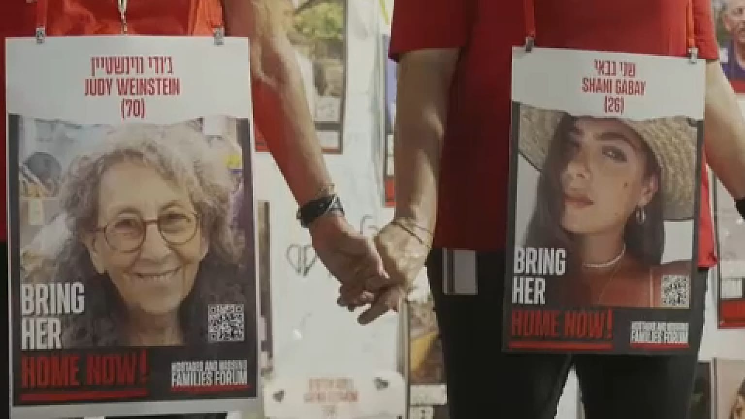 Una catena umana di solidarietà per gli ostaggi. (Tel Aviv, 12.11.2023)
