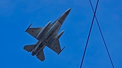 F-16 rumano patrulla su espacio aéreo