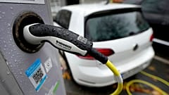 Avrupa'da elektrikli araç satışlarında talep yavaşlıyor