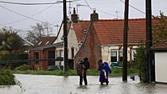 Im Norden von Frankreich dauern die Überschwemmungen an