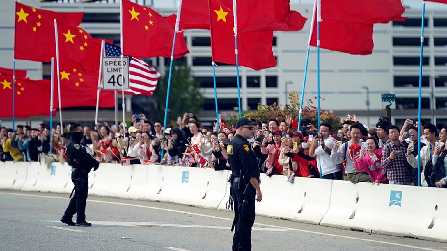 Zur Zeit hält sich Xi Jinping in den USA auf.