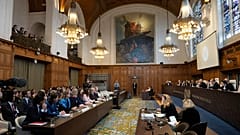 Vertreter Syriens blieben der Verhandlung und der Urteilsverkündung in Den Haag fern.