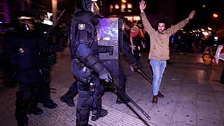 tüntetés Madridban