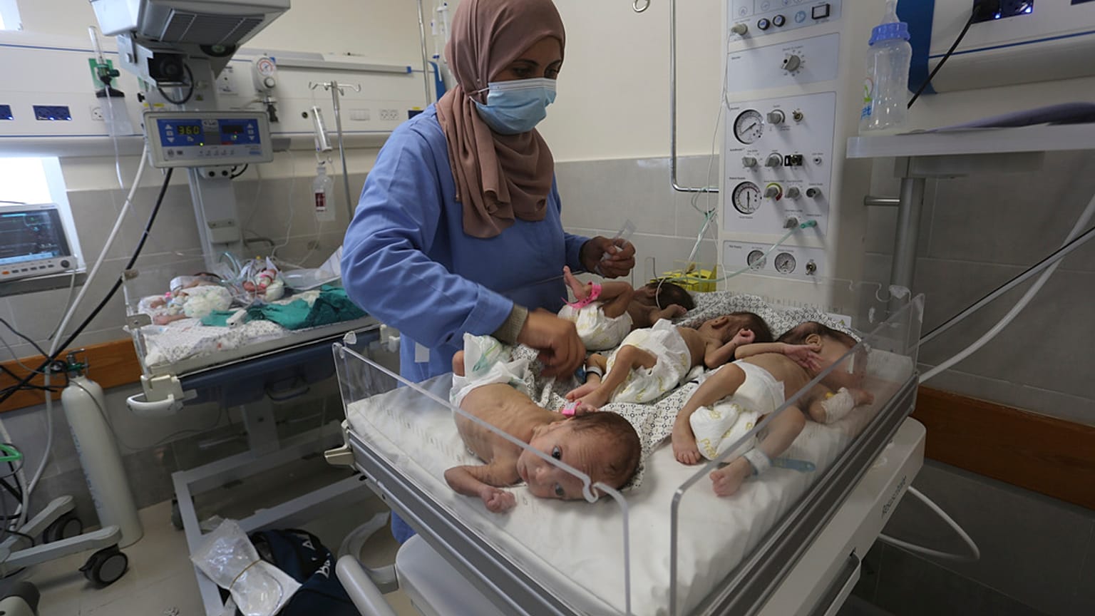 Frühchen aus Gaza: die Babys sollen nach Ägypten gebracht werden