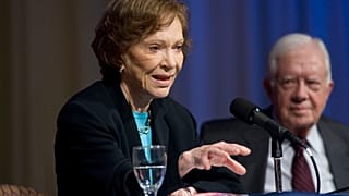 ARQUIVO (2010) Rosalynn Carter, à esquerda, e o marido, o antigo presidente dos EUA Jimmy Carter