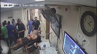 Imagens que Israel alega serem de reféns no hospital al-Shifa, em Gaza
