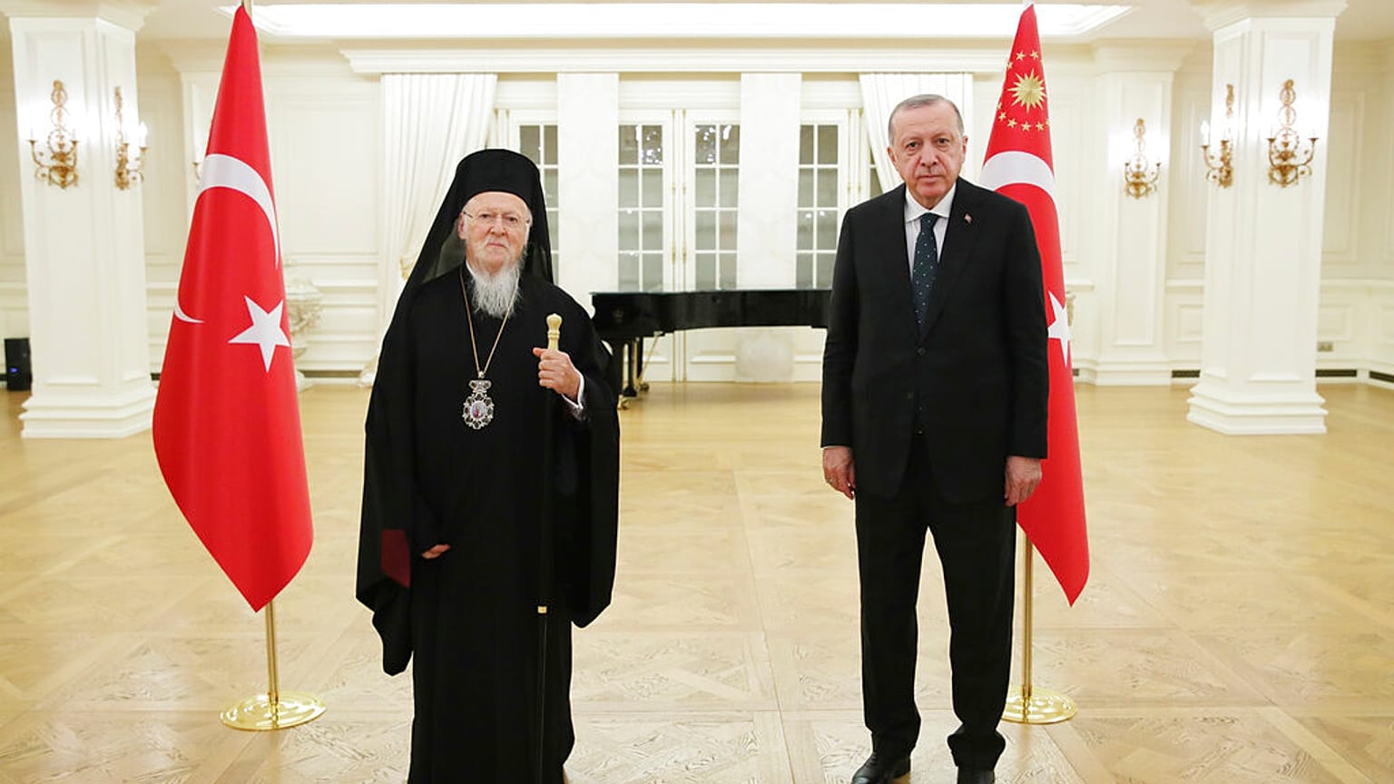 Ο Οικουμενικός Πατριάρχης Βαρθολομαίος από παλαιότερη συνάντησή του με τον Τούρκο πρόεδρο Ρετζέπ Ταγίπ Ερντογάν