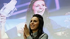 2016 Eurovizyon şarkı yarışmasını kazanan Ukrayna adına kazanan Jamala